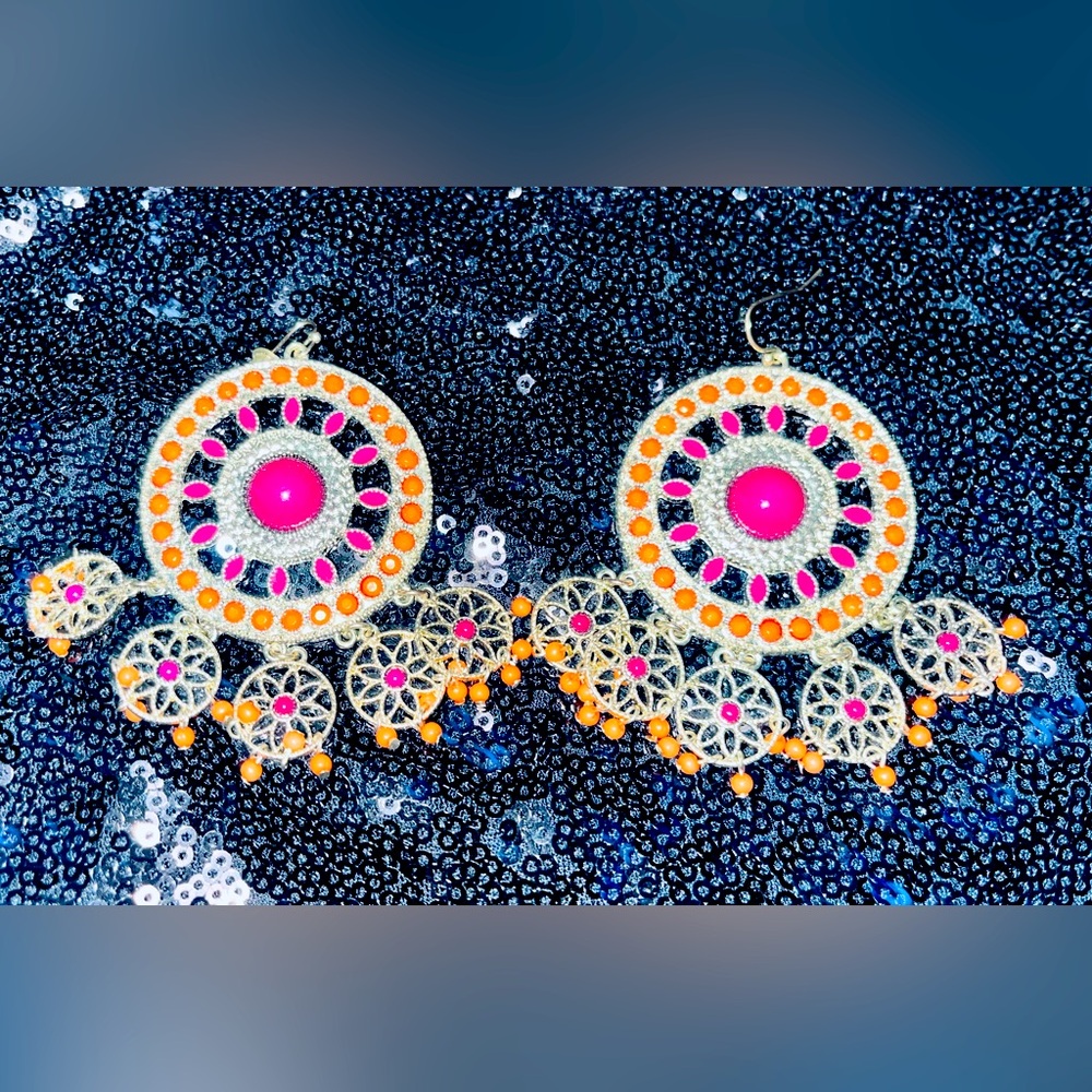 ORANGE PINK CHANDELIER EARRINGS 🩷